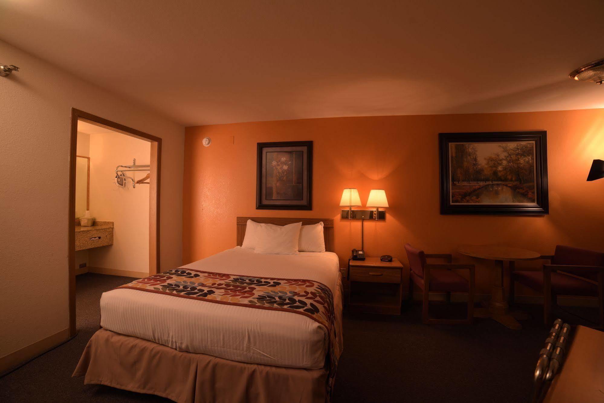 Dutton Inn Branson Ngoại thất bức ảnh